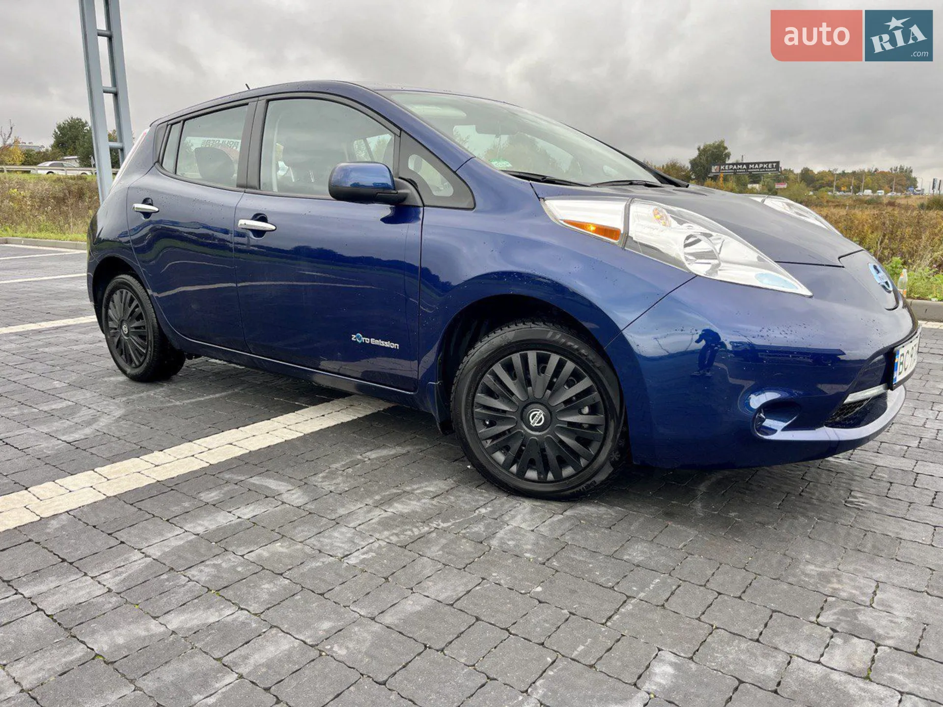 2017 Nissan Leaf - мініатюра 14