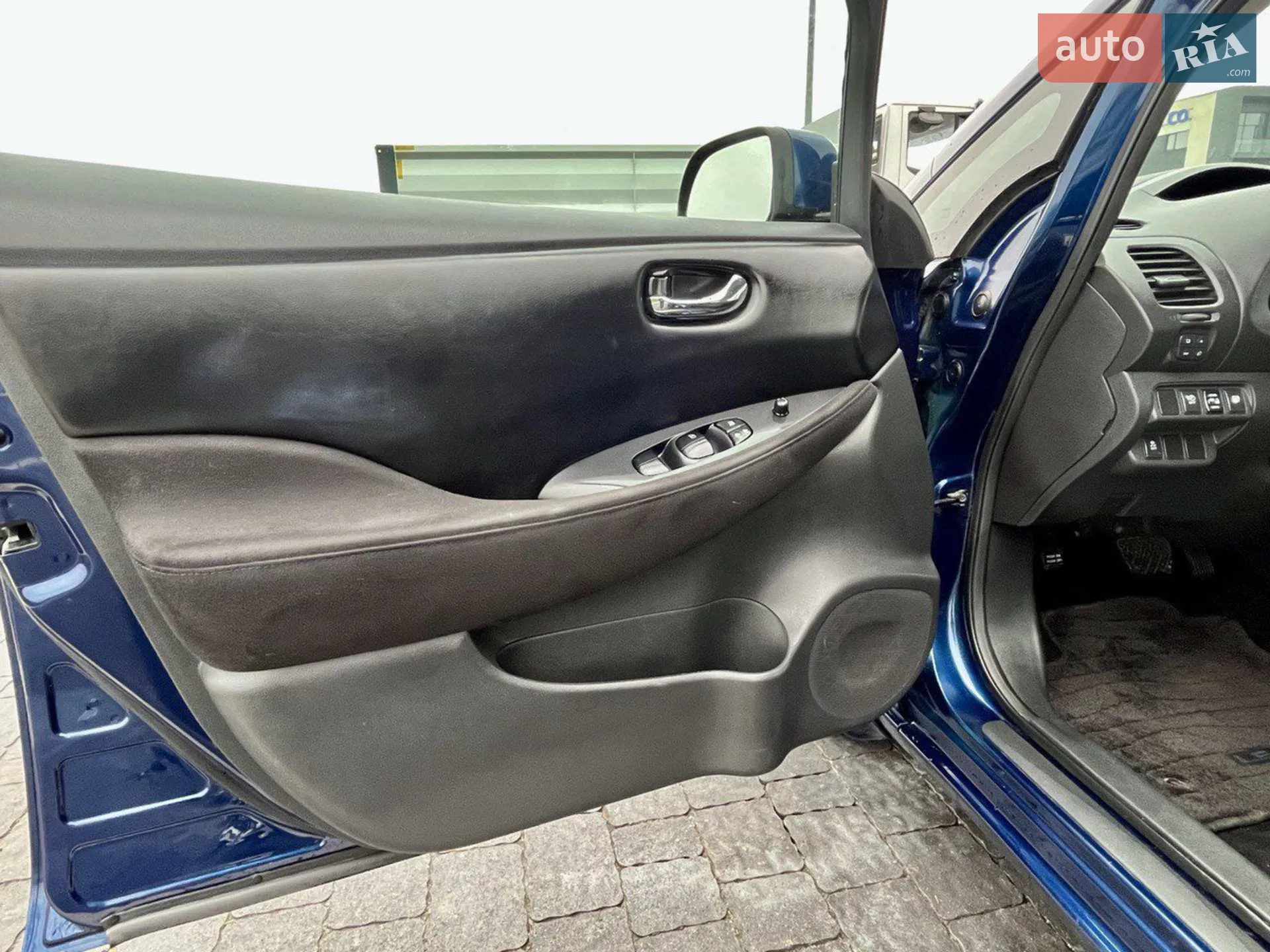 2017 Nissan Leaf - мініатюра 25