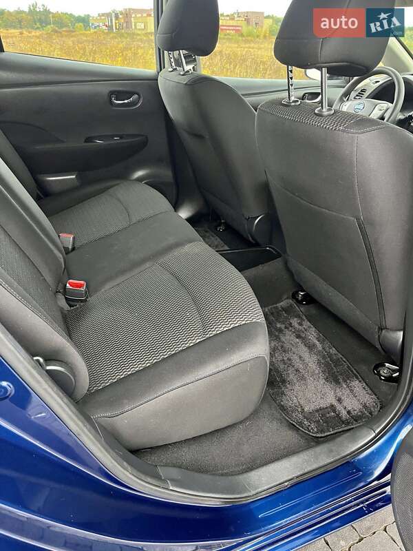 Хэтчбек Nissan Leaf 2017 в Львове