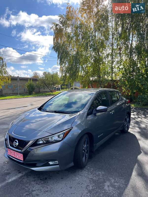 Хэтчбек Nissan Leaf 2018 в Здолбунове фото 12 Хэтчбек Nissan Leaf 2018 в Здолбунове