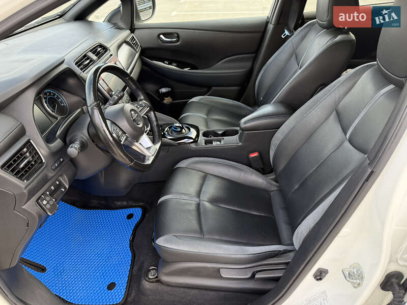 Хетчбек Nissan Leaf 2019 в Києві фото 12 Хетчбек Nissan Leaf 2019 в Києві