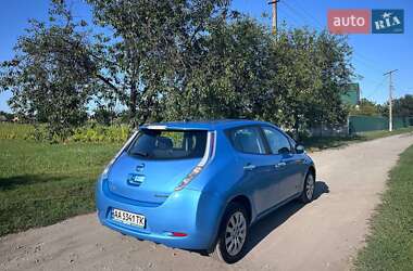 Хетчбек Nissan Leaf 2014 в  фото 16 Хетчбек Nissan Leaf 2014 в