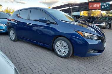 Хетчбек Nissan Leaf 2024 в  фото 19 Хетчбек Nissan Leaf 2024 в