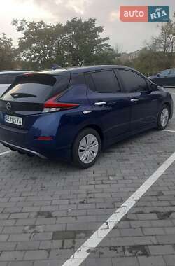 Хетчбек Nissan Leaf 2024 в  фото 4 Хетчбек Nissan Leaf 2024 в