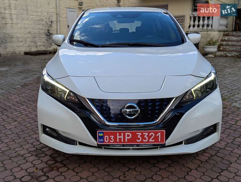 Хэтчбек Nissan Leaf 2020 в Ровно