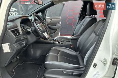 Хэтчбек Nissan Leaf 2018 в 