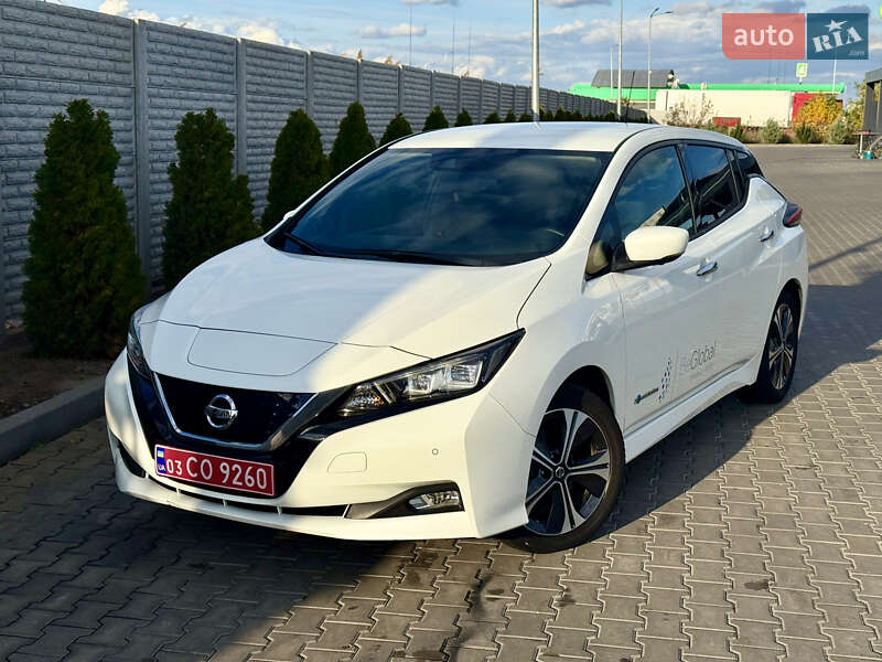 Хетчбек Nissan Leaf 2018 в Дніпрі фото 3 Хетчбек Nissan Leaf 2018 в Дніпрі