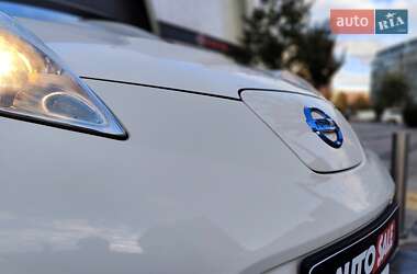 Хэтчбек Nissan Leaf 2014 в 