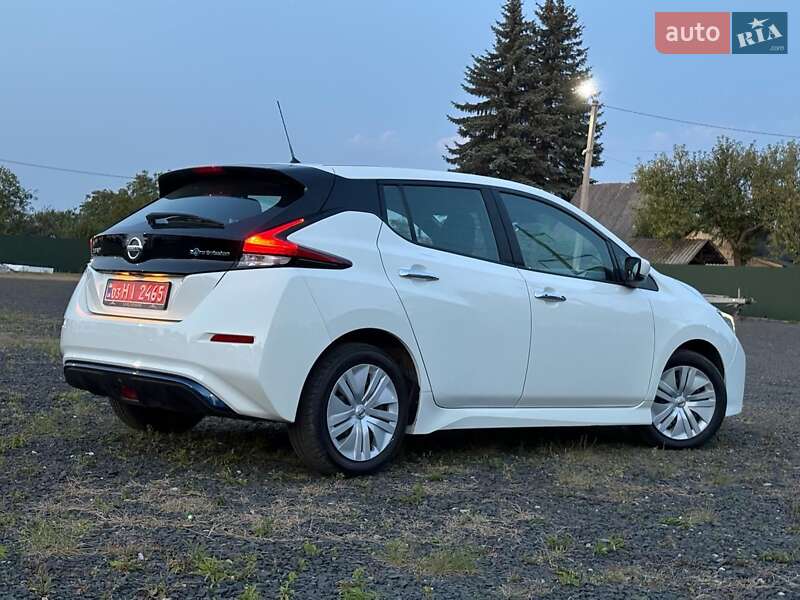 Хэтчбек Nissan Leaf 2020 в Николаеве