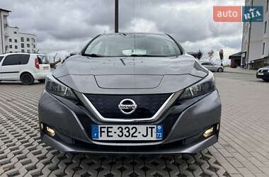Хэтчбек Nissan Leaf 2019 в 
