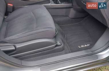 Хэтчбек Nissan Leaf 2014 в 