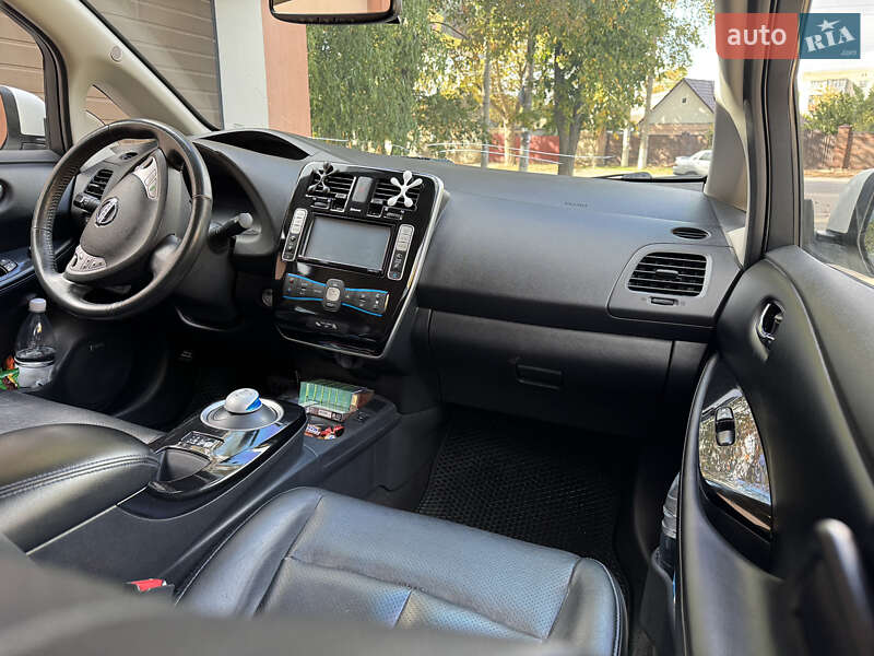 Хэтчбек Nissan Leaf 2015 в Херсоне фото 13 Хэтчбек Nissan Leaf 2015 в Херсоне
