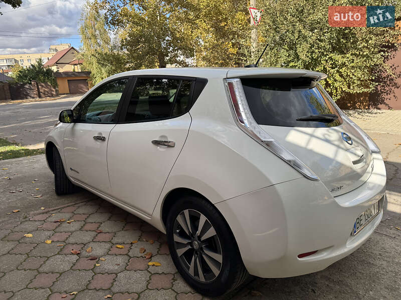 Хэтчбек Nissan Leaf 2015 в Херсоне фото 15 Хэтчбек Nissan Leaf 2015 в Херсоне