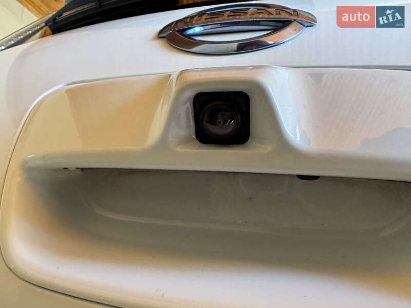 Хэтчбек Nissan Leaf 2015 в Херсоне фото 27 Хэтчбек Nissan Leaf 2015 в Херсоне