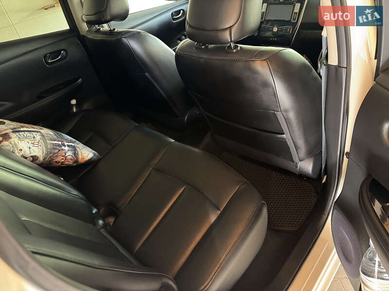 Хэтчбек Nissan Leaf 2015 в Херсоне фото 32 Хэтчбек Nissan Leaf 2015 в Херсоне