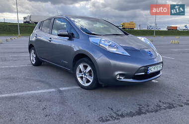 Хетчбек Nissan Leaf 2015 в Львові