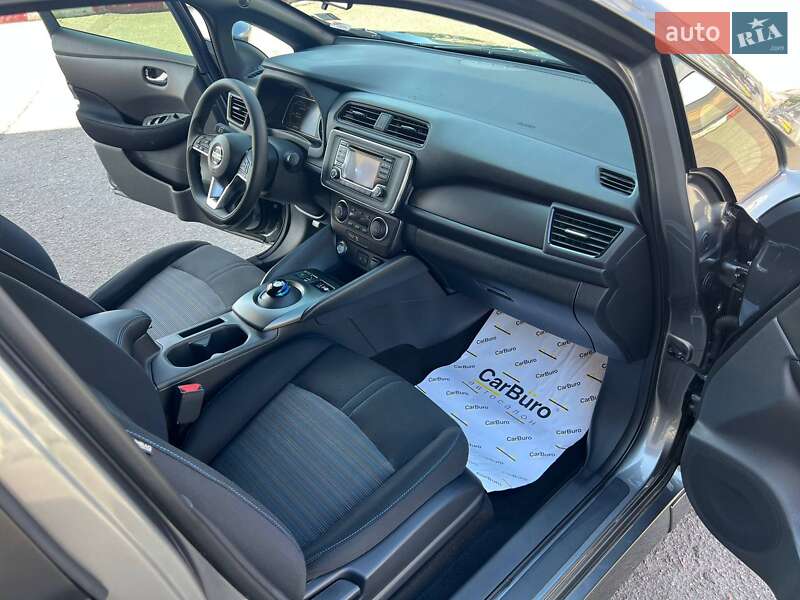 Хэтчбек Nissan Leaf 2018 в Одессе