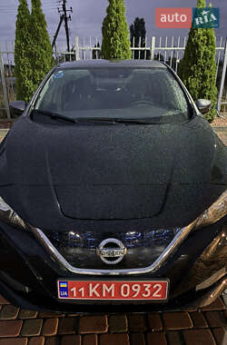 Хэтчбек Nissan Leaf 2019 в 