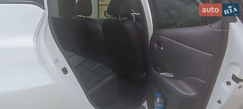 Хэтчбек Nissan Leaf 2021 в Харькове