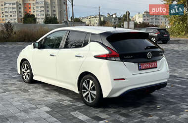 Хетчбек Nissan Leaf 2018 в 