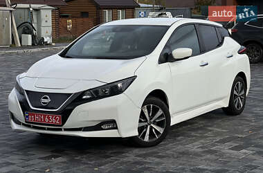 Хетчбек Nissan Leaf 2018 в 