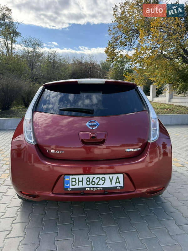 Хэтчбек Nissan Leaf 2017 в Белгороде-Днестровском фото 9 Хэтчбек Nissan Leaf 2017 в Белгороде-Днестровском
