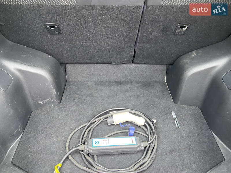 Хетчбек Nissan Leaf 2014 в Вінниці