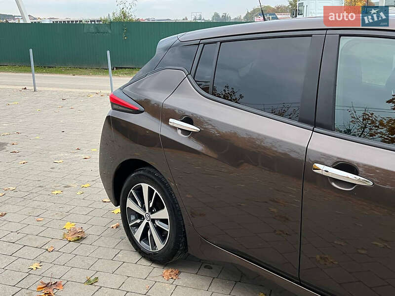Хэтчбек Nissan Leaf 2019 в Львове фото 33 Хэтчбек Nissan Leaf 2019 в Львове