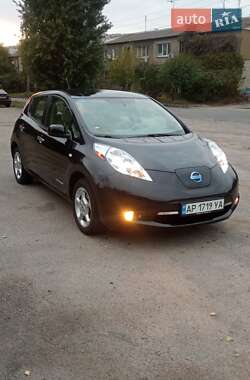 Хетчбек Nissan Leaf 2012 в Запоріжжі