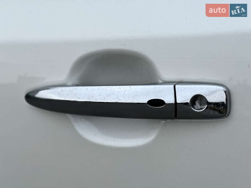 Хетчбек Nissan Leaf 2019 в Рівному