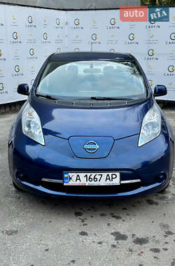 Хэтчбек Nissan Leaf 2016 в 