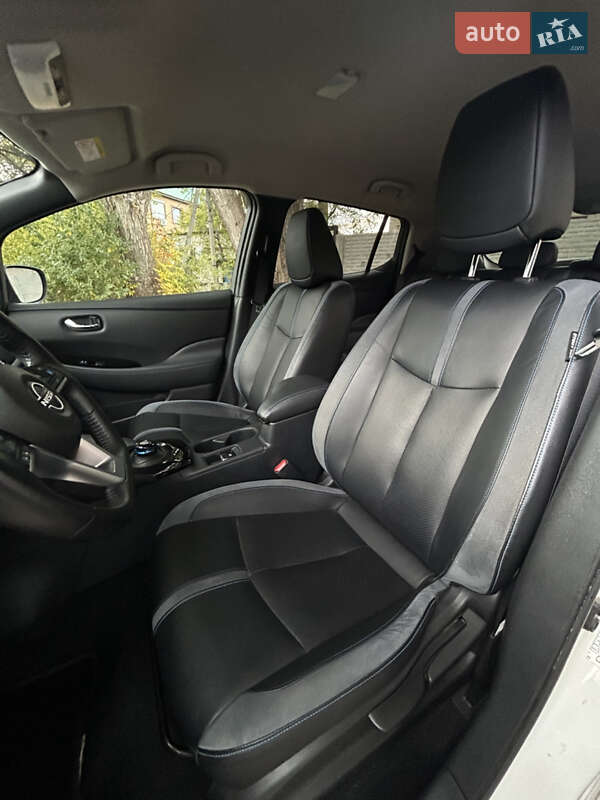 Хэтчбек Nissan Leaf 2023 в Днепре фото 24 Хэтчбек Nissan Leaf 2023 в Днепре