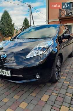 Хэтчбек Nissan Leaf 2016 в Новоархангельске