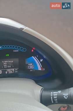 Хетчбек Nissan Leaf 2011 в Львові