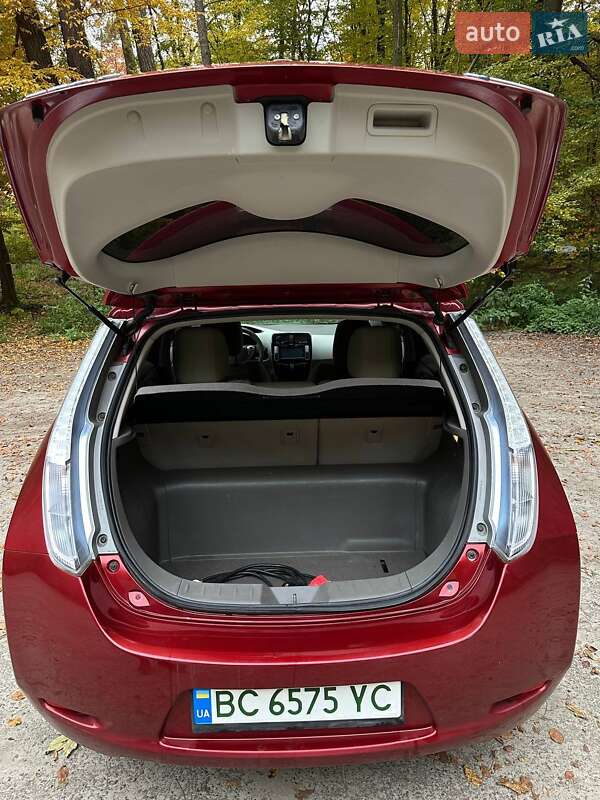 Хэтчбек Nissan Leaf 2011 в Львове фото 9 Хэтчбек Nissan Leaf 2011 в Львове