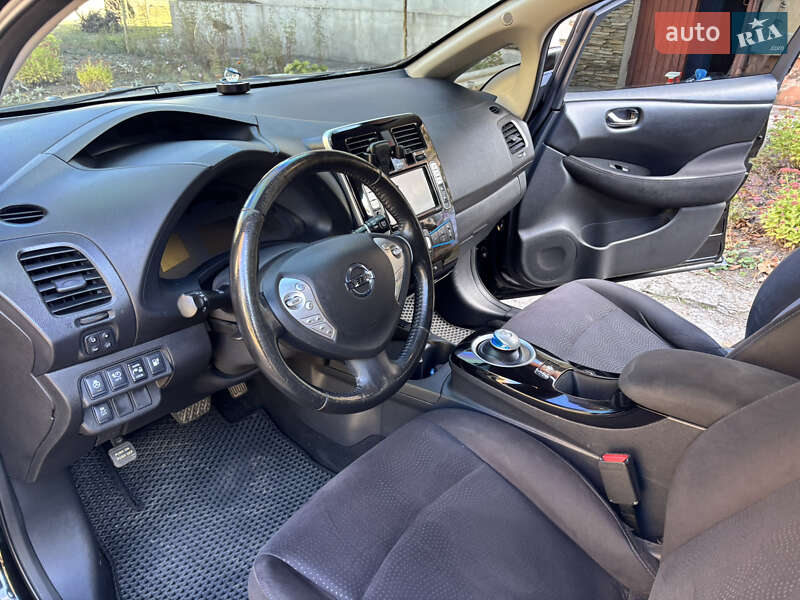Хэтчбек Nissan Leaf 2014 в Днепре фото 11 Хэтчбек Nissan Leaf 2014 в Днепре