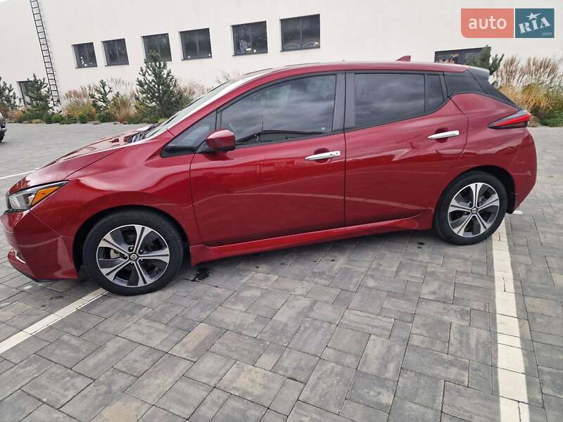 Хэтчбек Nissan Leaf 2020 в Луцке фото 2 Хэтчбек Nissan Leaf 2020 в Луцке
