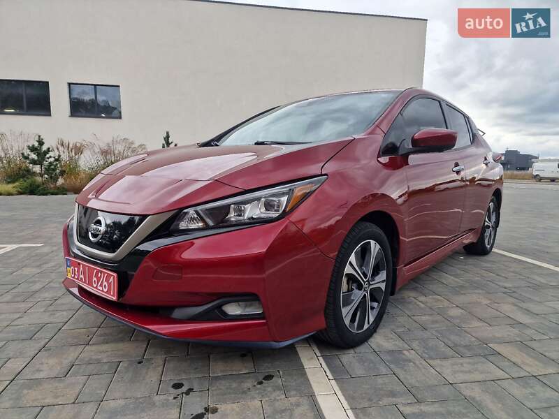 Хэтчбек Nissan Leaf 2020 в Луцке фото Хэтчбек Nissan Leaf 2020 в Луцке