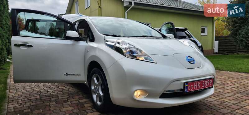 Хэтчбек Nissan Leaf 2014 в Ровно фото 2 Хэтчбек Nissan Leaf 2014 в Ровно