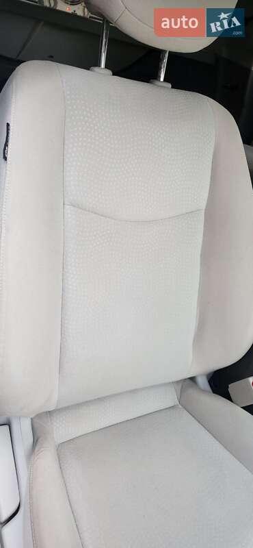 Хэтчбек Nissan Leaf 2014 в Ровно фото 29 Хэтчбек Nissan Leaf 2014 в Ровно