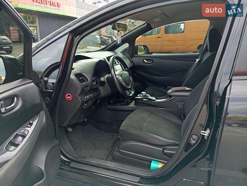 Хетчбек Nissan Leaf 2014 в Одесі