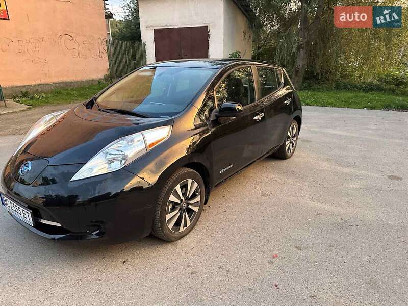 Хэтчбек Nissan Leaf 2015 в Турке фото 6 Хэтчбек Nissan Leaf 2015 в Турке