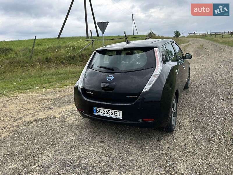 Хэтчбек Nissan Leaf 2015 в Турке фото 7 Хэтчбек Nissan Leaf 2015 в Турке