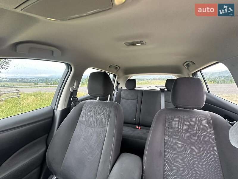 Хэтчбек Nissan Leaf 2015 в Турке фото 13 Хэтчбек Nissan Leaf 2015 в Турке