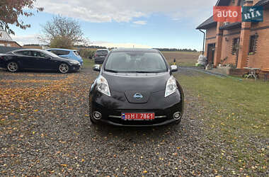 Хэтчбек Nissan Leaf 2014 в Луцке