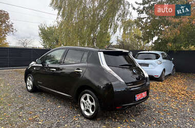 Хэтчбек Nissan Leaf 2014 в 