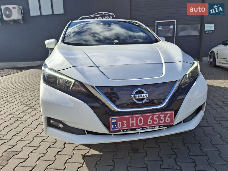 Хэтчбек Nissan Leaf 2020 в Луцке фото 3 Хэтчбек Nissan Leaf 2020 в Луцке