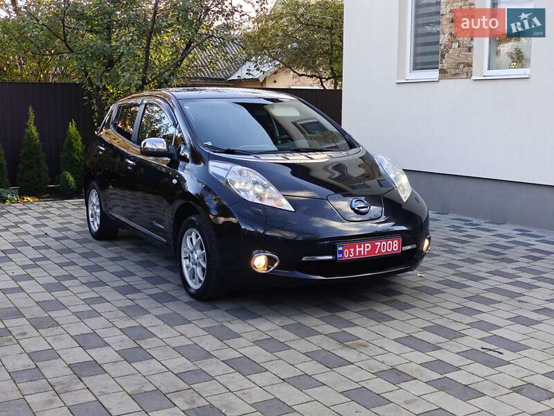 Хэтчбек Nissan Leaf 2014 в Ивано-Франковске