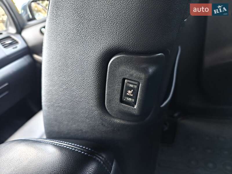 Хэтчбек Nissan Leaf 2014 в Ивано-Франковске