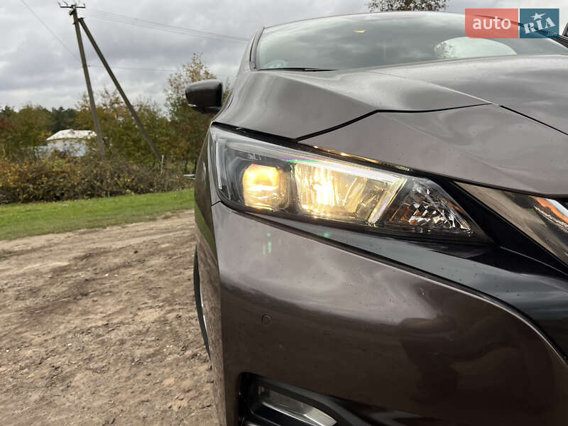 Хэтчбек Nissan Leaf 2021 в Бродах фото 8 Хэтчбек Nissan Leaf 2021 в Бродах